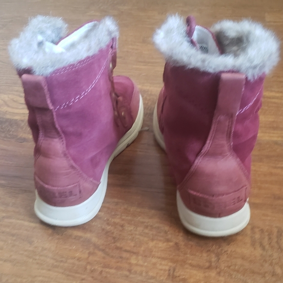 Sorel Women’s Explorer Joan Waterproof Boot maroon Size 7 pre-owned maroon - Picture 5 of 12